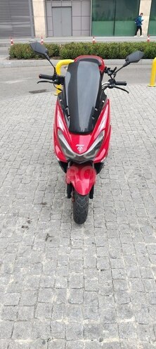 Grandmoto Strong-1
