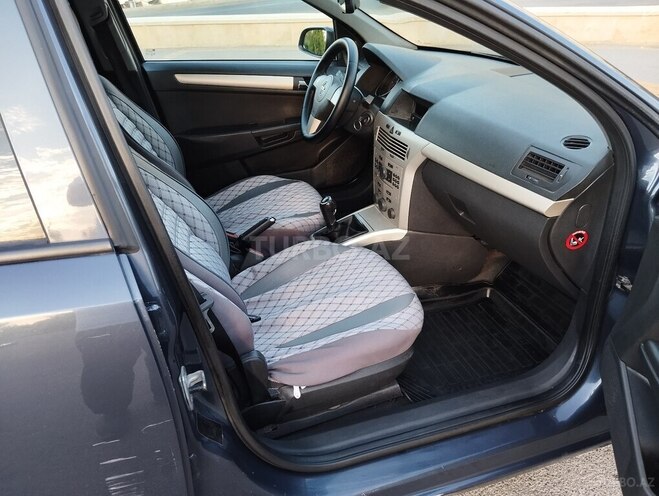 Opel Astra 2008, 258,000 km - 1.7 l - Bakı