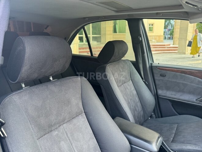 Mercedes E 240 1999, 312,000 km - 2.4 л - Sumqayıt