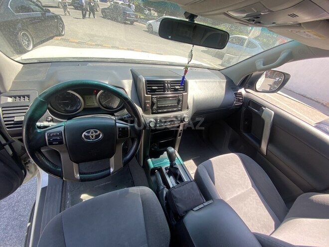 Toyota Land Cruiser Prado 2013, 110,200 km - 2.7 l - Bakı