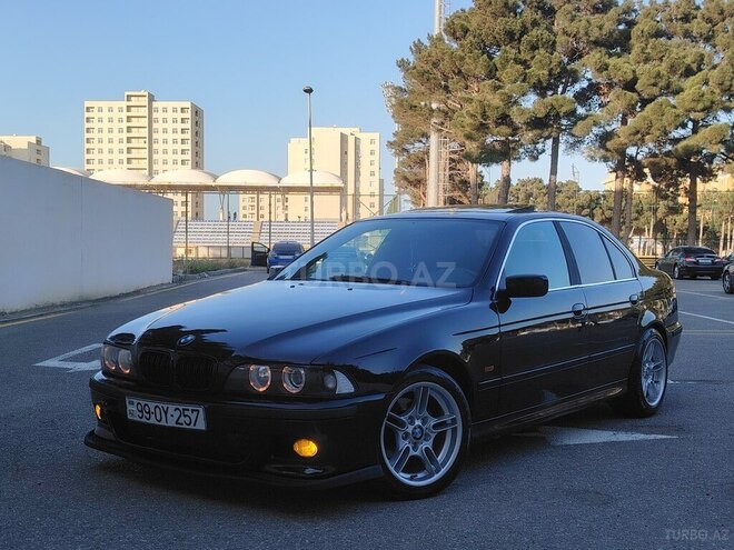 BMW 525 2002, 330,000 km - 2.5 l - Sumqayıt