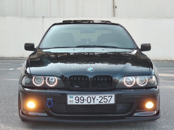 BMW 525 2002, 330,000 km - 2.5 l - Sumqayıt