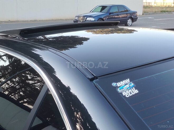 BMW 525 2002, 330,000 km - 2.5 l - Sumqayıt