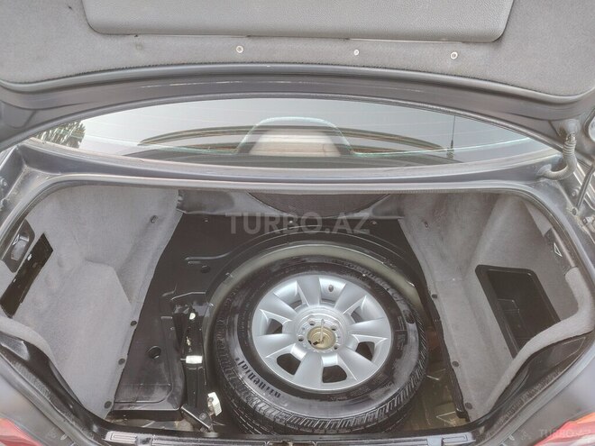 BMW 525 2002, 330,000 km - 2.5 l - Sumqayıt