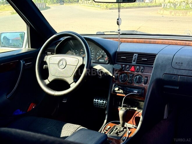 Mercedes C 200 1997, 376,510 km - 2.0 l - Lənkəran