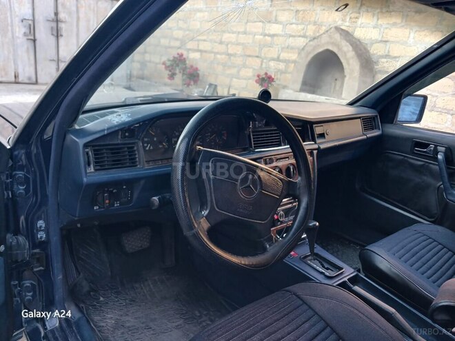 Mercedes 190 1992, 30,000 km - 2.0 л - Bakı