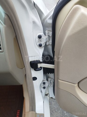 Mercedes C 230 1999, 250,000 km - 2.3 l - Qax