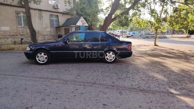 Mercedes C 180 1995, 254,200 km - 1.8 л - Bakı