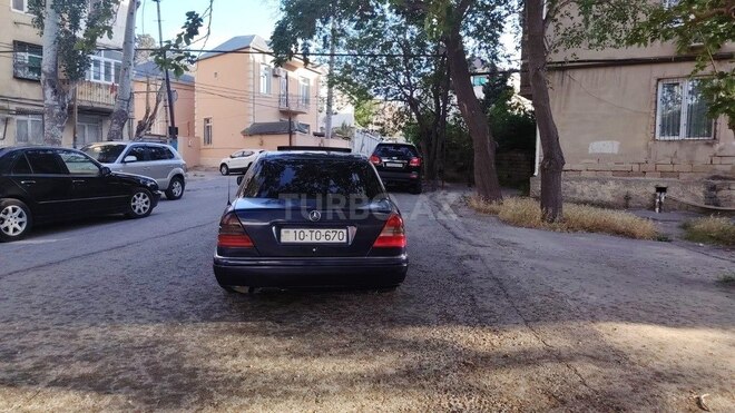 Mercedes C 180 1995, 254,200 km - 1.8 л - Bakı