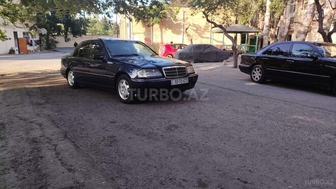 Mercedes C 180 1995, 254,200 km - 1.8 л - Bakı