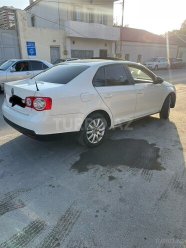 Volkswagen Jetta 2008, 134,000 km - 1.6 l - Bakı