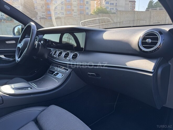 Mercedes E 300 e 2022, 14,000 km - 2.0 l - Bakı