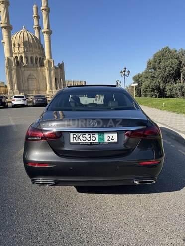 Mercedes E 300 e 2022, 14,000 km - 2.0 l - Bakı