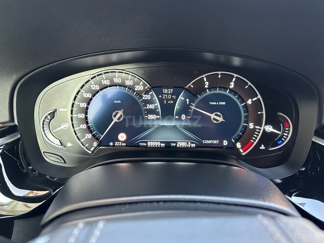 BMW 520 2018, 86,995 km - 2.0 l - Bakı
