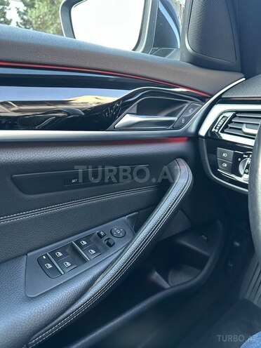 BMW 520 2018, 86,995 km - 2.0 l - Bakı