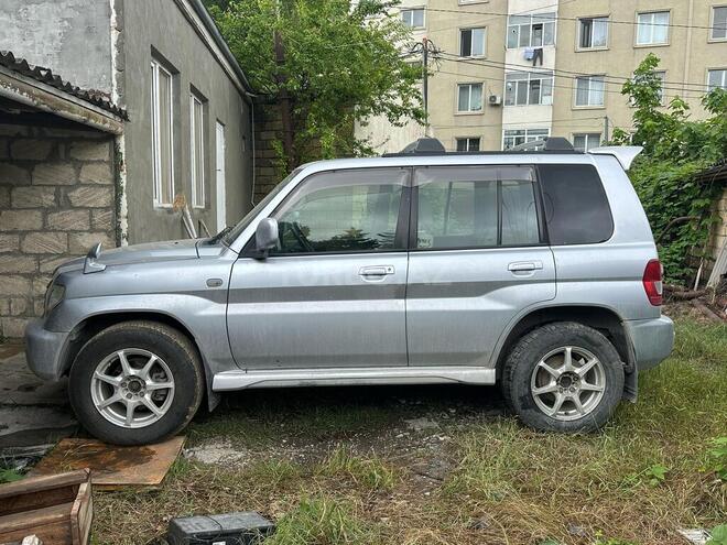 Mitsubishi Pajero io 2002, 150,000 km - 2.0 l - Şamaxı