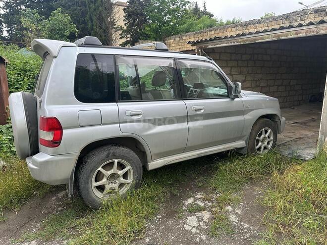 Mitsubishi Pajero io 2002, 150,000 km - 2.0 l - Şamaxı