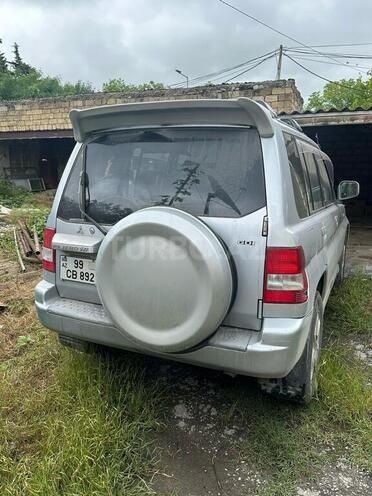 Mitsubishi Pajero io 2002, 150,000 km - 2.0 l - Şamaxı