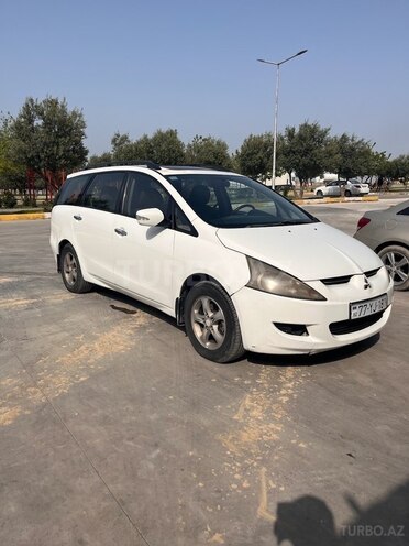 Mitsubishi Grandis 2006, 397,000 km - 2.4 l - Bakı