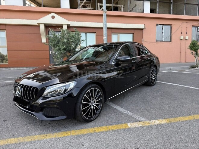 Mercedes C 220 d 2017, 93,000 km - 2.2 l - Bakı