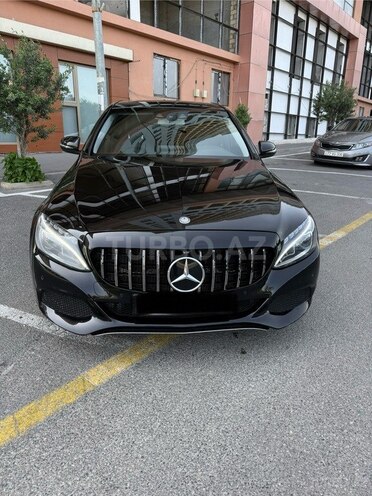 Mercedes C 220 d 2017, 93,000 km - 2.2 l - Bakı