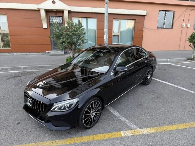 Mercedes C 220 d 2017, 93,000 km - 2.2 l - Bakı
