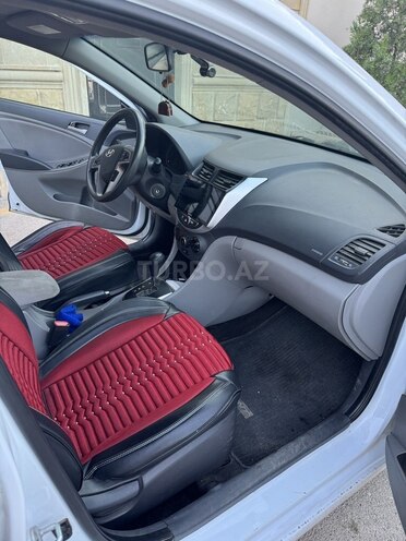 Hyundai Accent 2017, 99,000 km - 1.6 l - Bakı