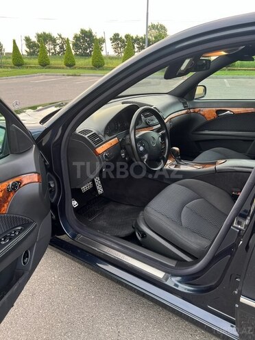Mercedes E 220 d 2003, 380,000 km - 2.2 l - Ağcabədi