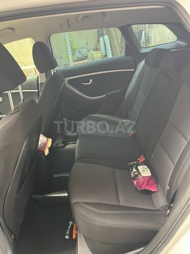Hyundai i30 2017, 207,000 km - 1.6 l - Bakı