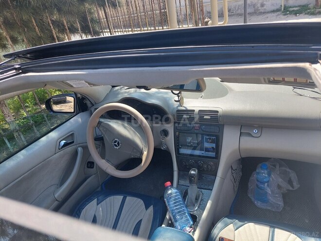 Mercedes C 230 2002, 301,000 km - 1.8 l - Bakı
