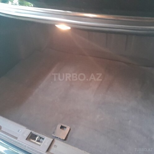 Mercedes E 240 1999, 317,256 km - 2.4 l - Göyçay