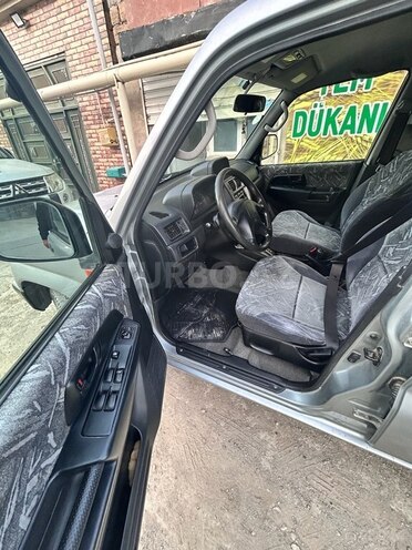 Mitsubishi Pajero io 1999, 239,840 km - 2.0 l - Bakı