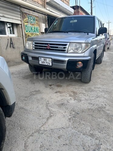 Mitsubishi Pajero io 1999, 239,840 km - 2.0 l - Bakı