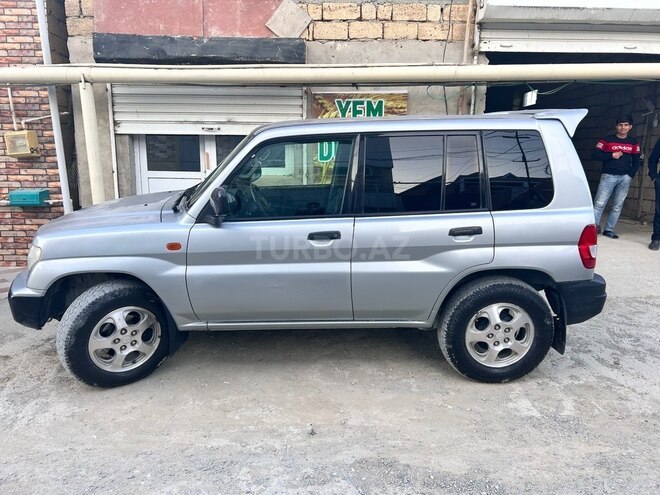 Mitsubishi Pajero io 1999, 239,840 km - 2.0 l - Bakı
