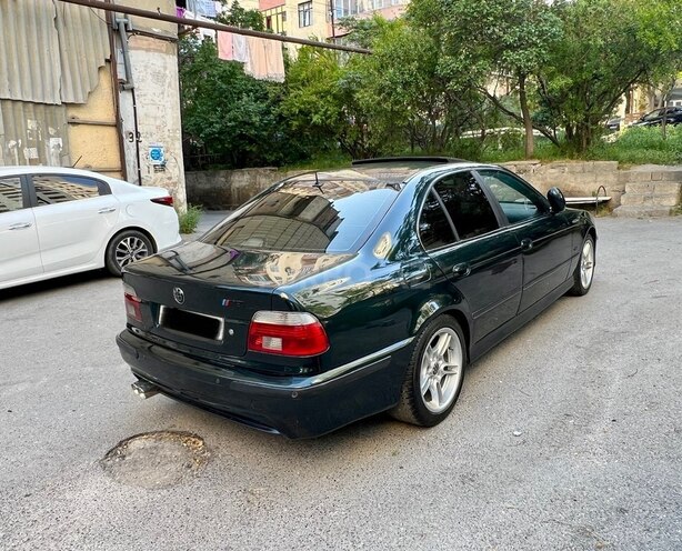 BMW 525 2001, 326,545 km - 2.5 l - Bakı