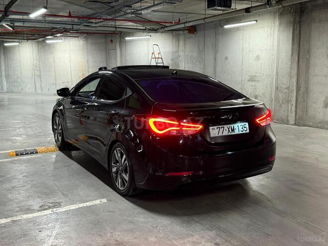 Hyundai Elantra 2015, 226,918 km - 1.8 л - Bakı