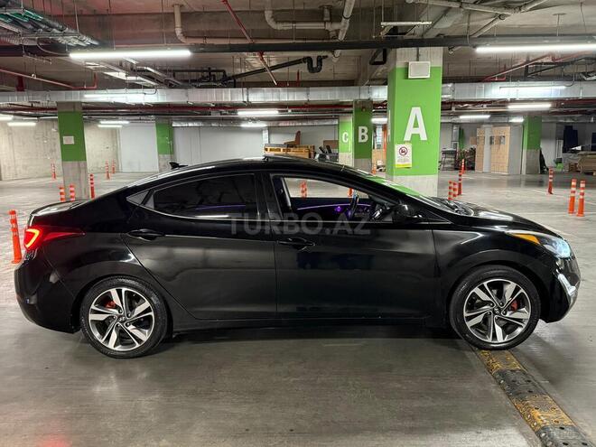 Hyundai Elantra 2015, 226,918 km - 1.8 л - Bakı