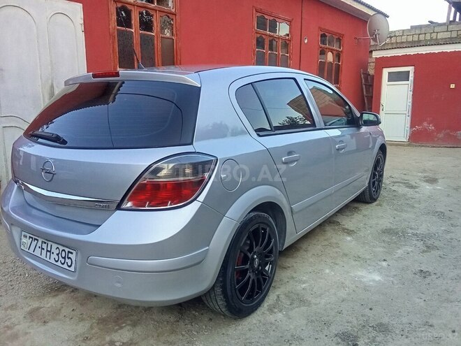 Opel Astra 2008, 320,000 km - 1.3 l - Biləsuvar