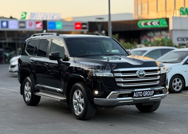 Toyota Land Cruiser-3
