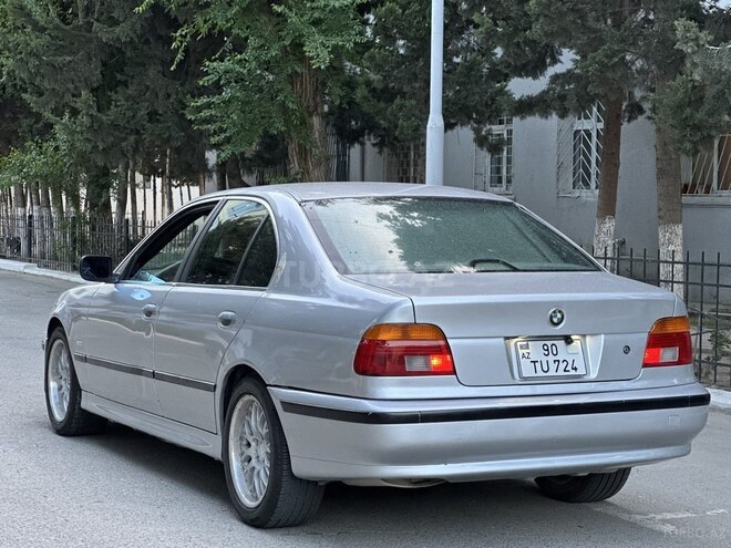 BMW 525 2000, 330,000 km - 2.5 l - Sumqayıt
