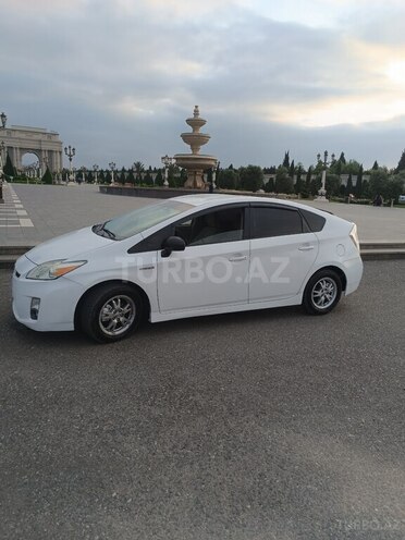 Toyota Prius 2010, 200,000 km - 1.8 л - Gəncə