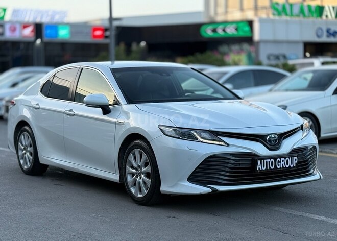 Toyota Camry-3