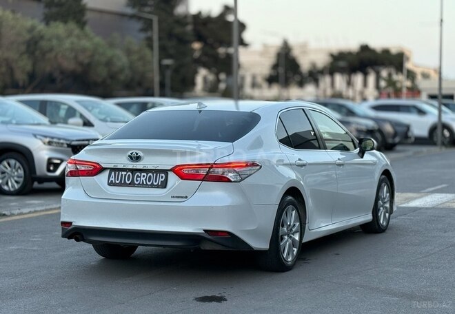 Toyota Camry-10