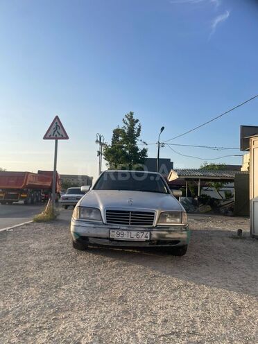Mercedes C 200 1995, 285,000 km - 2.0 l - Bakı