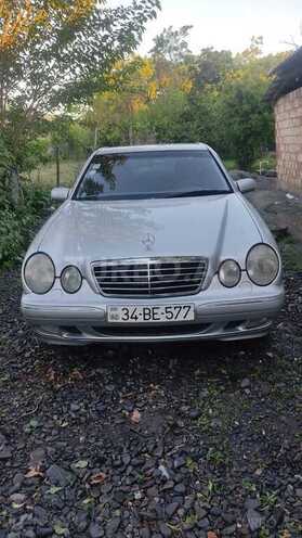 Mercedes E 220 d 2002, 300,000 km - 2.2 l - Qax