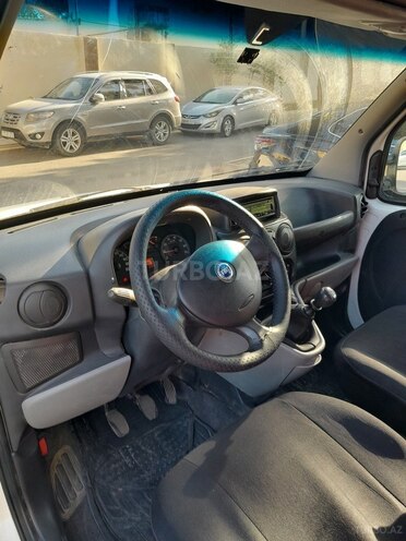 Fiat Doblo 2015, 299,999 km - 1.4 l - Bakı