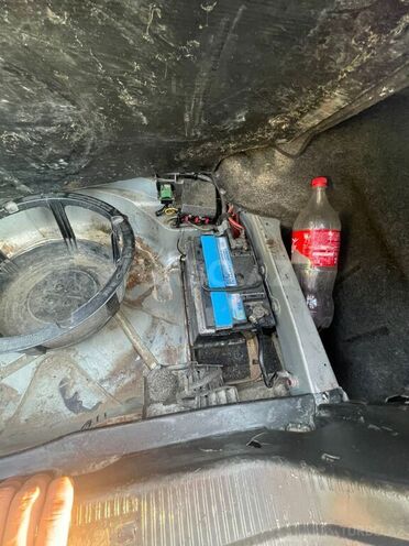 Mercedes C 200 1995, 285,000 km - 2.0 l - Bakı