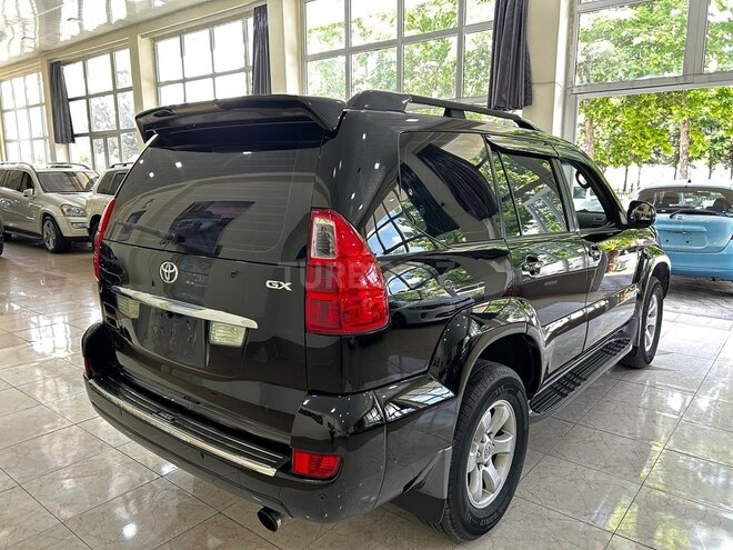 Toyota Land Cruiser Prado-8