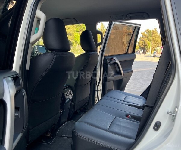 Toyota Land Cruiser Prado 2013, 119,000 km - 2.7 l - Bakı