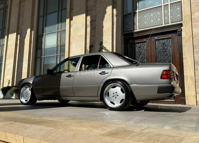 Mercedes E 230 1992, 360,000 km - 2.3 l - Bakı